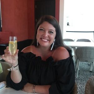 Meet your Posher, Catherine